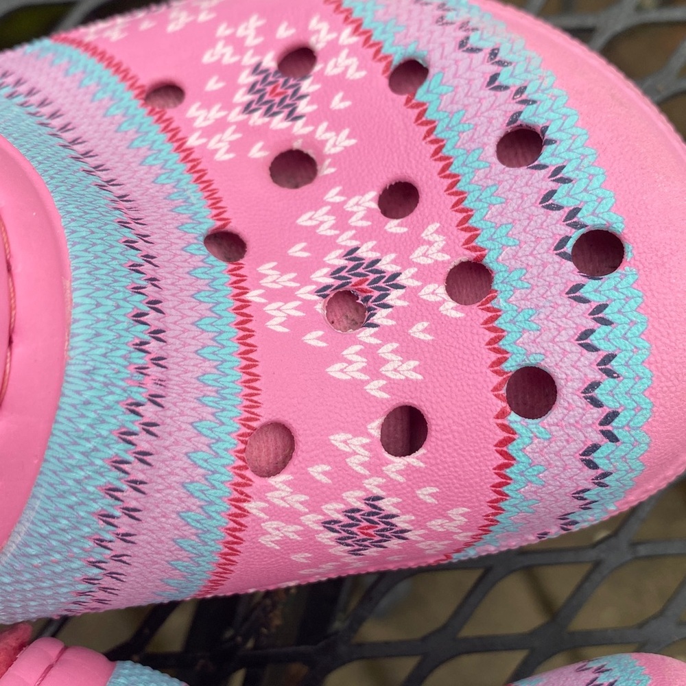 New CROCS toddler girl Pink Faux-Fur Lined Clogs 8 - Picture 5 of 6